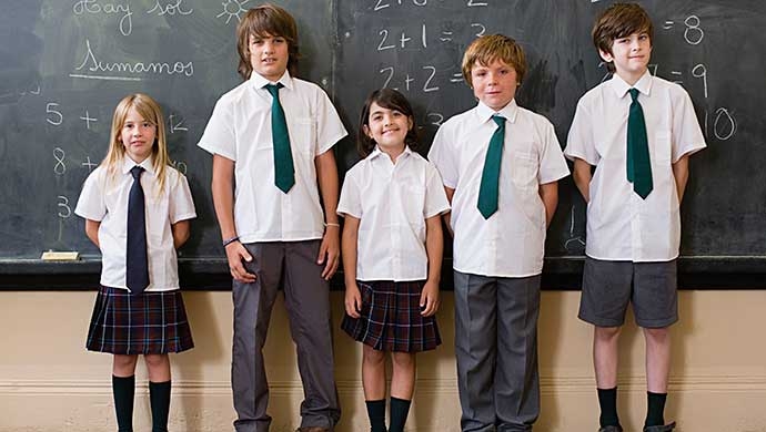 Qué tiene de bueno (o malo) el uso de uniformes en el colegio? – Compartir  en familia